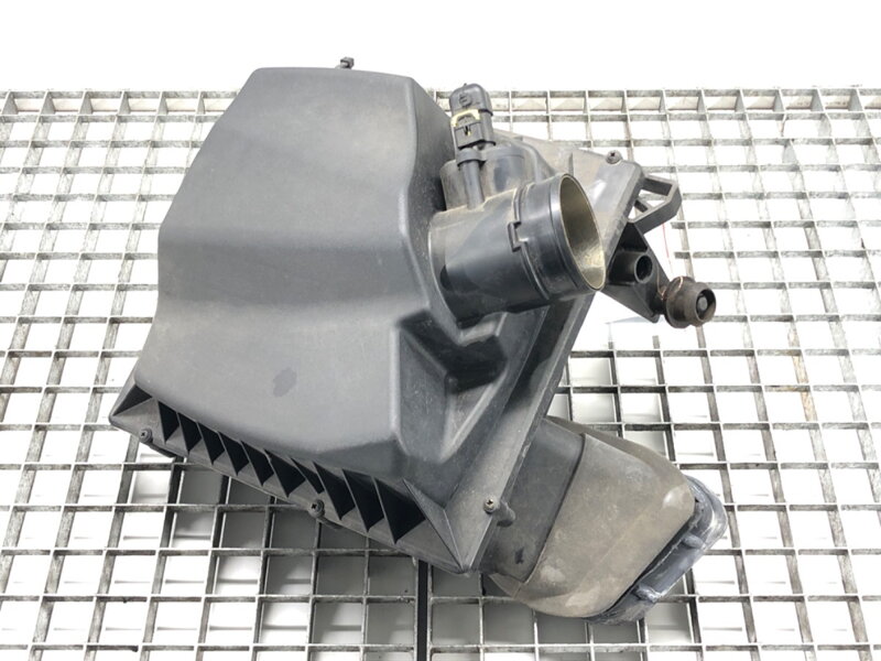 Kryt filtru vzduchu Opel Astra J (P10) 2009 - 2015 A14NET