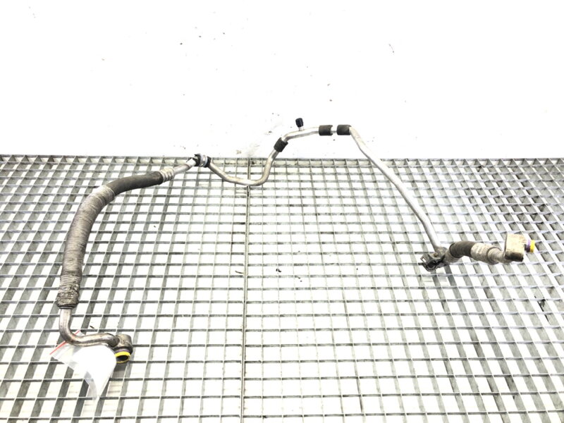 Hadice klimatizace VW Golf V (1K1) 2003 - 2010 1K0820743AN