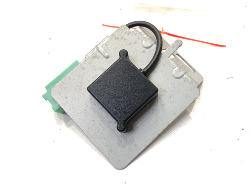 Anténa Mazda 2 (DL, DJ) 2014 - 2022 DA6C66DY0