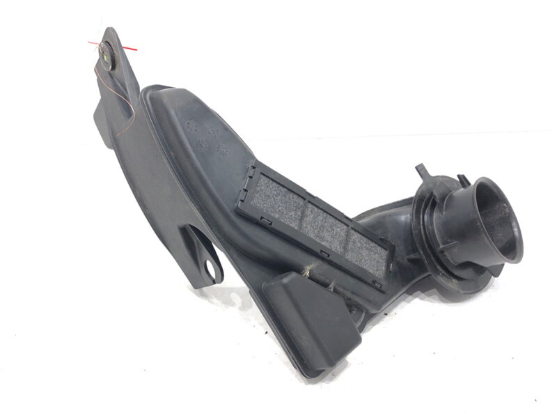 Vstup vzduchu Mazda 2 (DL, DJ) 2014 - 2022 P53N-13201