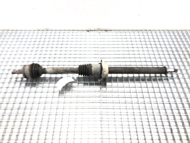 Poloosa pravá přední Mercedes-benz Class A (W169) 2004 - 2012