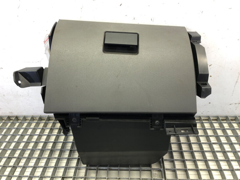 Schránka Ford Focus C-max (DM2) 2003 - 2007