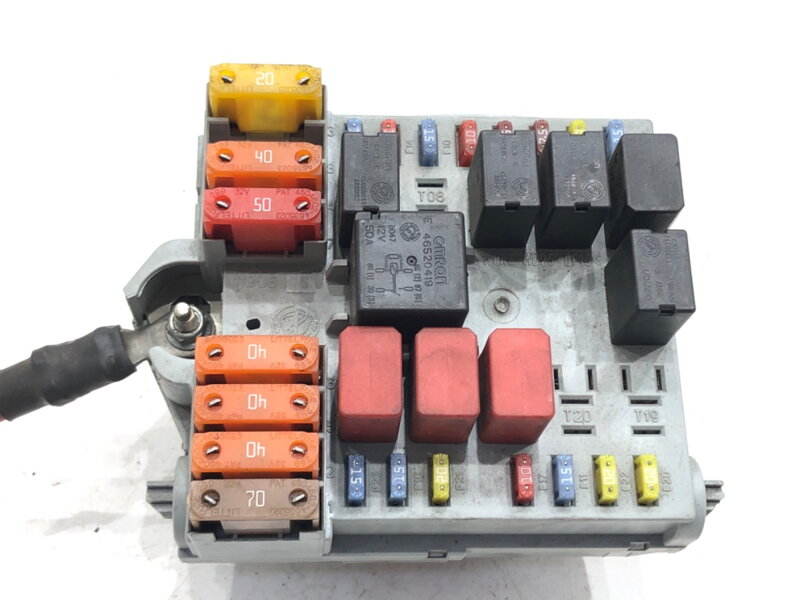 Pojistková skříňka Alfa Romeo 159 (939_) 2005 - 2012 50508214