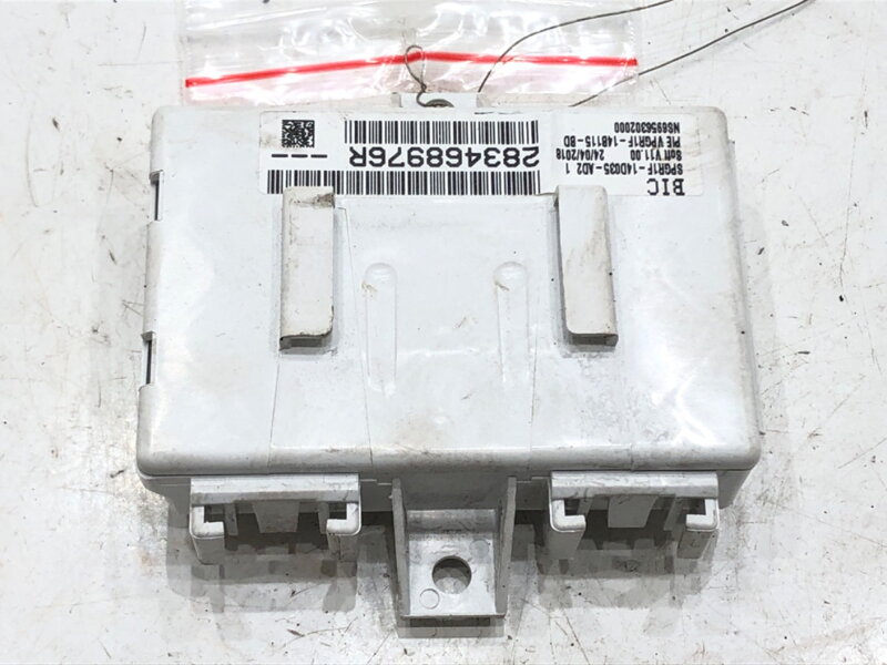 Modul řídicí jednotka BIC Renault Clio IV (BH_) 2012 - 2022 283468976R