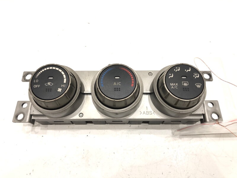 Panel ovládání ventilace Nissan Altima (L31) 2001 - 2007 27500-ZB000