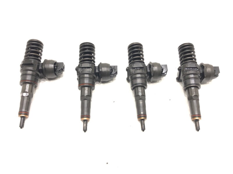 Vstřikovače sada VW Passat B5 . 5 Variant (3B6) 2000 - 2005 0986991506