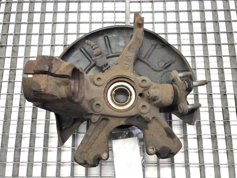 Otoč pravá přední VW Jetta IV (162, 163, AV3, AV2) 2008 - 2022