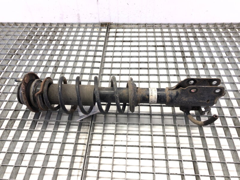 Tlumič pravý přední pružina Mitsubishi Mirage / Space Star VI Liftback (A0_A) 2012 - 2022 4060A379