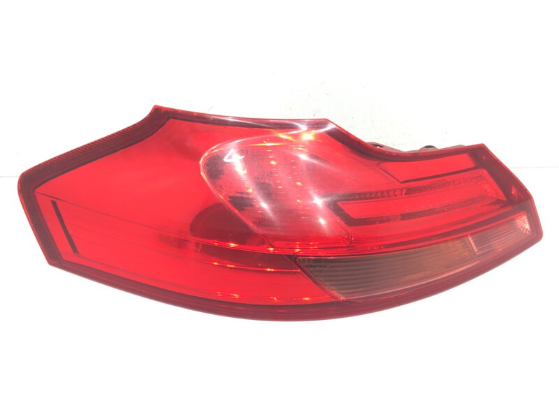 Světlo levé zadní Opel Insignia A Sports Tourer (G09) 2008 - 2017 13226856