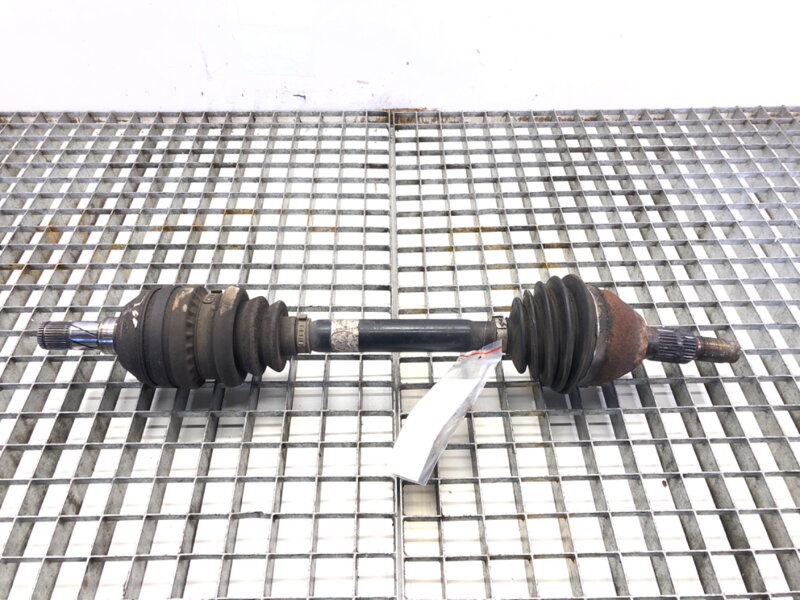 Poloosa levá přední Opel Signum Liftback (Z03) 2003 - 2008