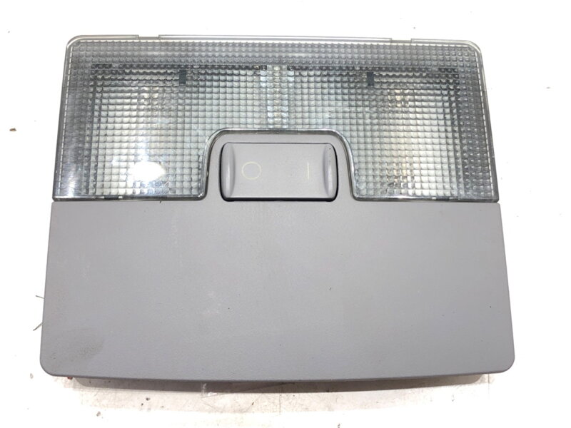 Stropní světlo Audi A6 C5 (4B2) 1997 - 2005 4B0947105