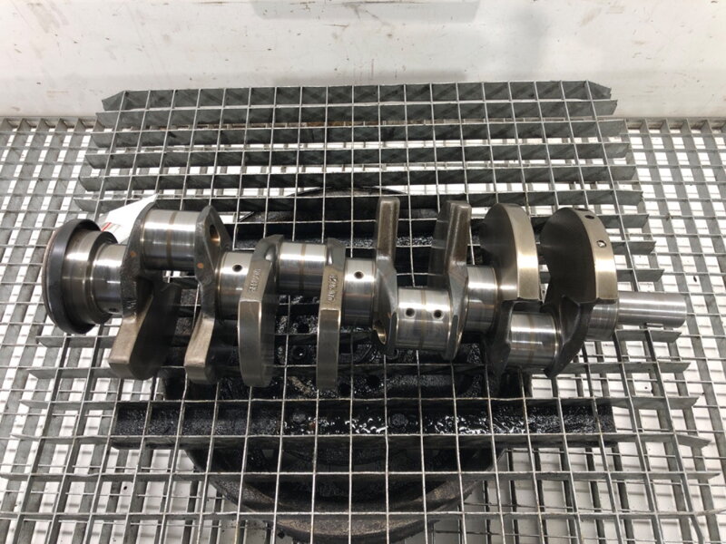 Hřídel klikový Porsche Cayenne (9PA) 2002 - 2010 9481012R