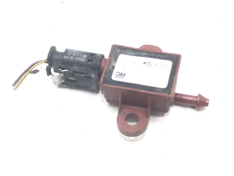 Čidlo ochrany chodců Opel Insignia B Sports Tourer (Z18) 2017 - 2022 39108782AA