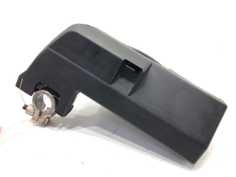 PÓL / svorka (BATERIE) pyrotechnická Audi A6 C6 (4F2) 2004 - 2011 4F0915459