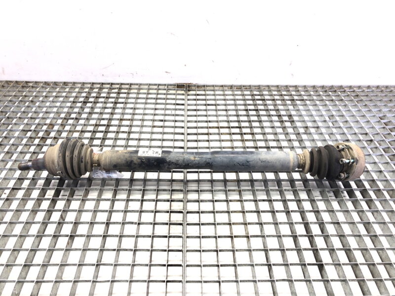 Poloosa pravá přední Audi A3 (8L1) 1996 - 2006