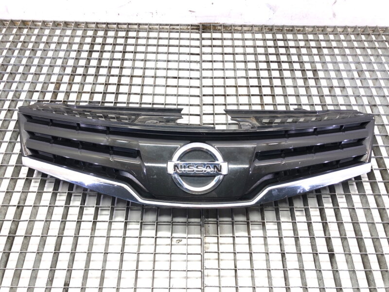 Maska chladiče grill Nissan Note (E11, NE11) 2005 - 2013 62310BH00H