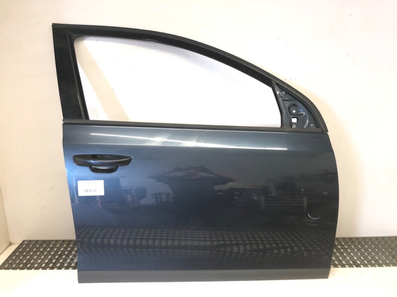 Dveře pravé přední VW Golf VI (5K1) 2008 - 2014