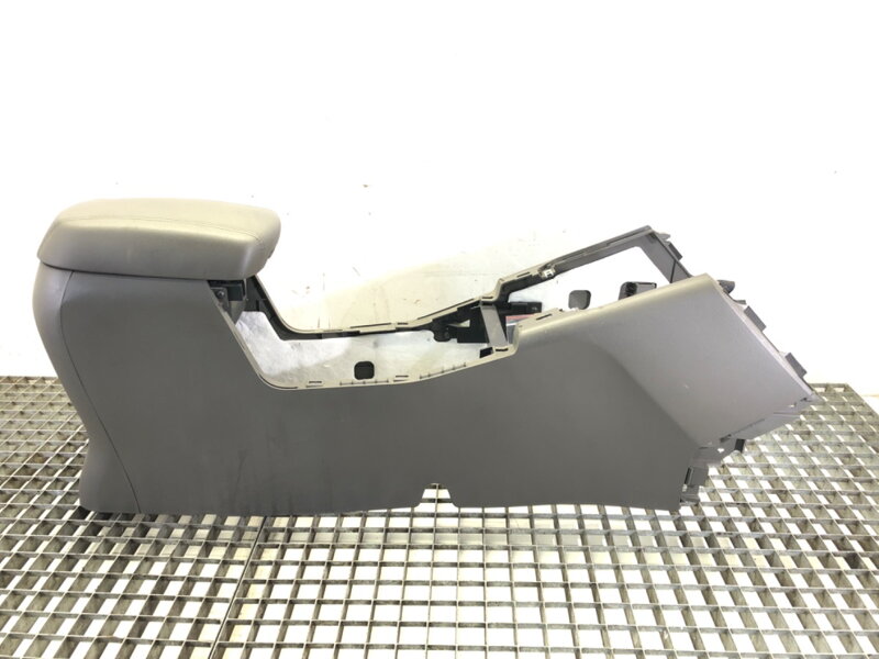 Tunel středový S loketní opěrkou KIA Sportage III (SL) 2009 - 2022