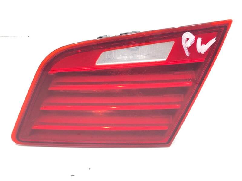 Světlo zadní pravé vnitřní BMW 5 (F10) 2009 - 2016