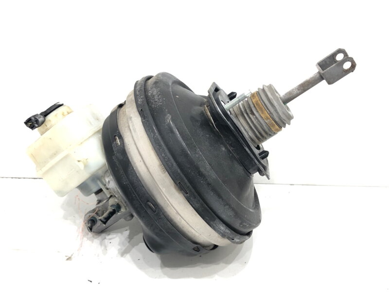 Posilovač brzd BMW 5 (F10) 2009 - 2016 6796726