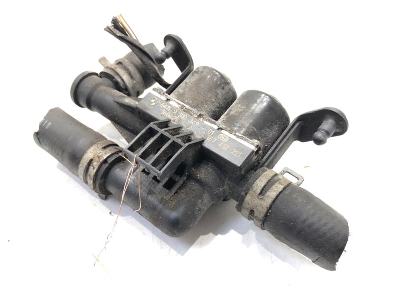 Vodní ventil BMW 5 (F10) 2009 - 2016 9310349