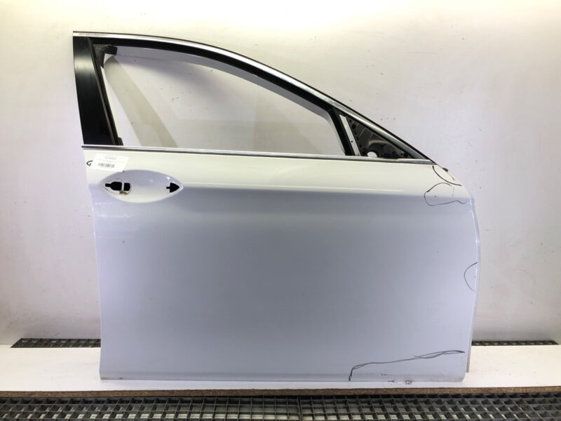 Dveře pravé přední BMW 5 (F10) 2009 - 2016