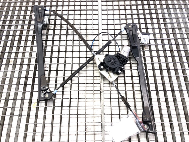 Stahovačka okna levá přední VW Golf IV (1J1) 1997 - 2008