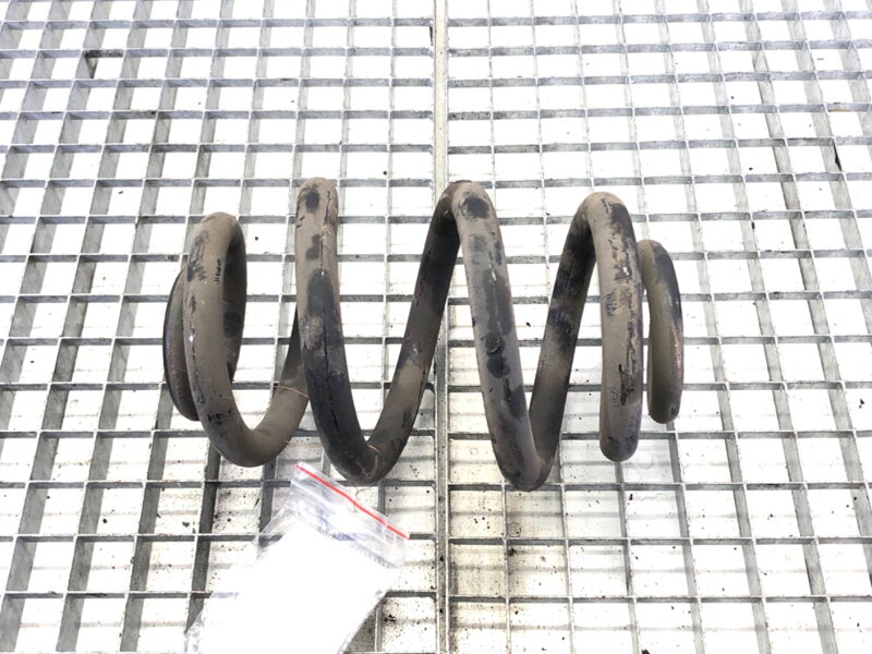 Pružina zadní VW Transporter V Autobus (7HB, 7HJ, 7EB, 7EJ) 2003 - 2015