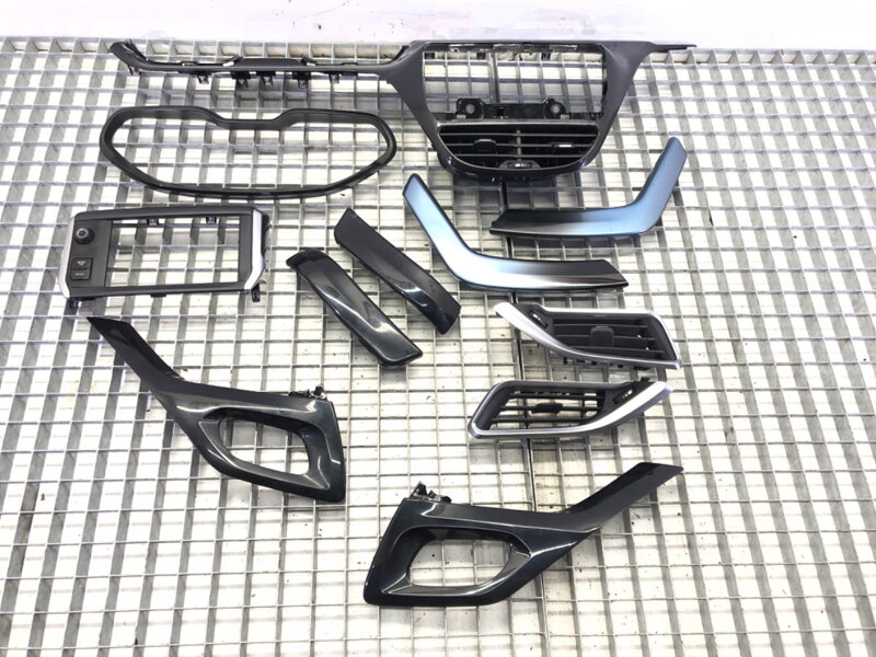 Lišty dekor Peugeot 208 I (CA_, CC_) 2012 - 2022