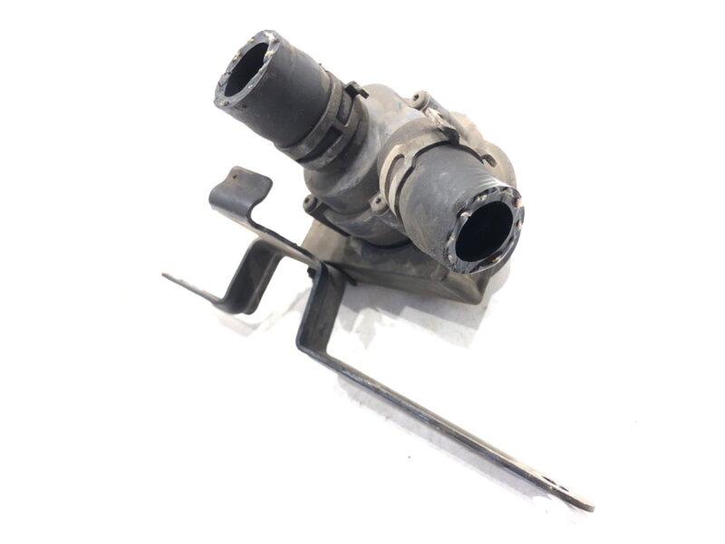 Přídavná vodní pumpa VW Passat B6 (3C2) 2005 - 2010 1K0965561F