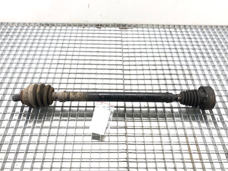 Poloosa pravá přední VW Jetta III (1K2) 2004 - 2013