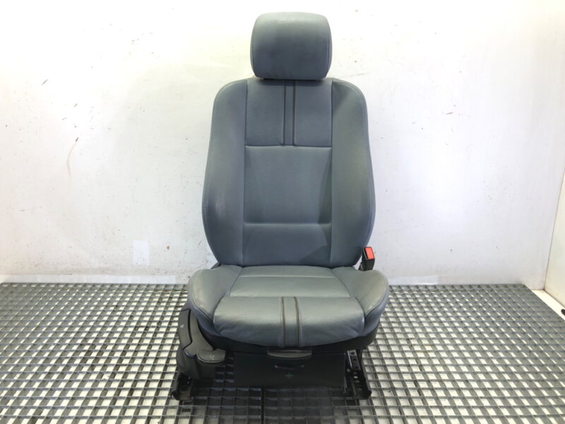 Sedadlo pravé přední BMW X3 (E83) 2003 - 2011