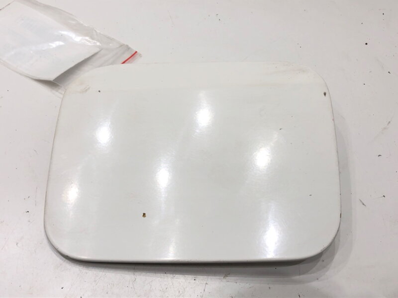 Víčko palivové nádrže Toyota Corolla Sedan (_E21_) 2019 - 2022