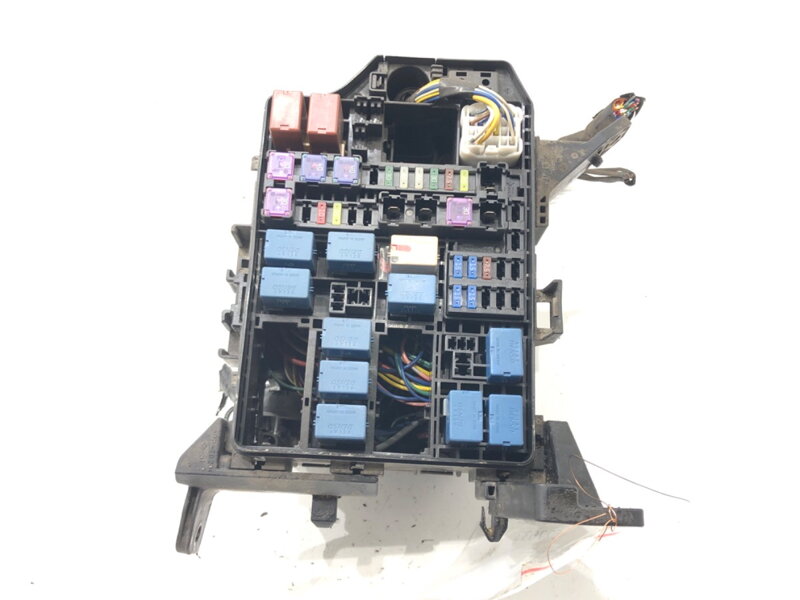 Pojistková skříňka Suzuki SX4 S-cross (JY) 2013 - 2022