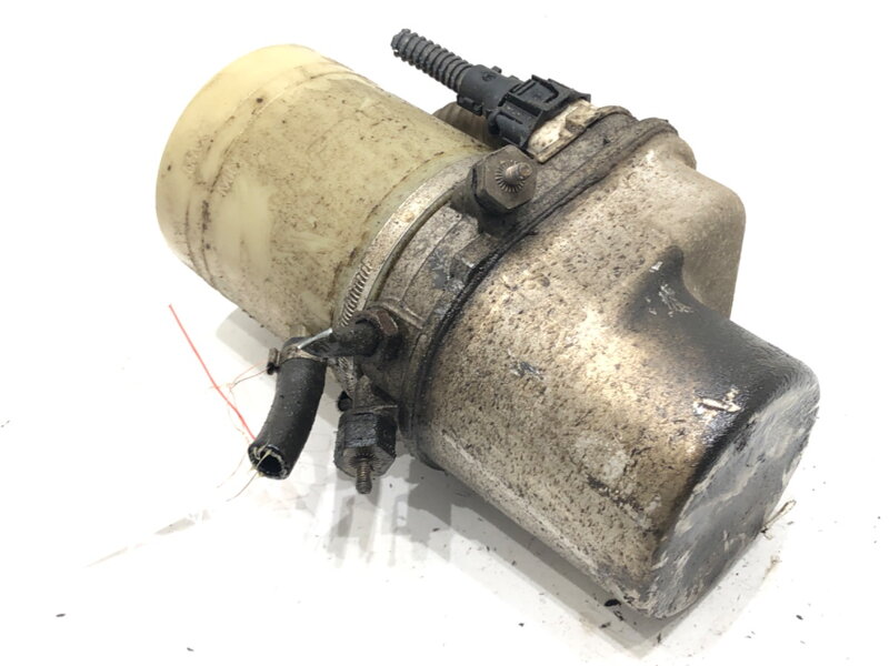 Servočerpadlo Opel Signum Liftback (Z03) 2003 - 2008