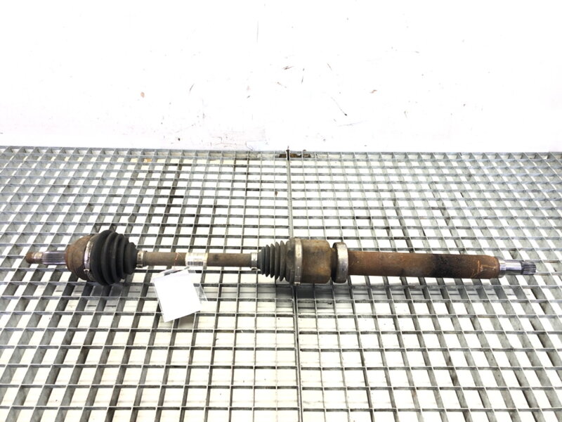 Poloosa pravá přední Ford Fiesta VI (CB1, CCN) 2008 - 2022 CV17-3B436-BD