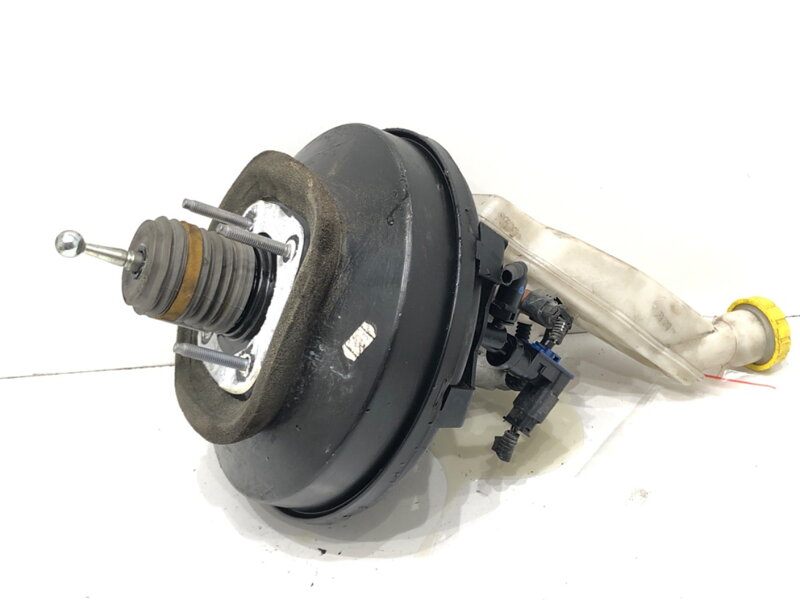 Posilovač brzd Peugeot 208 I (CA_, CC_) 2012 - 2022 9811514380