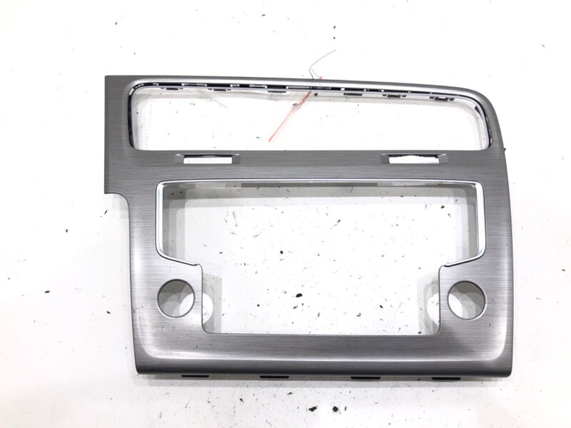 Rámeček rádia VW Golf VII (5G1, BQ1, BE1, BE2) 2012 - 2022 5GM819728