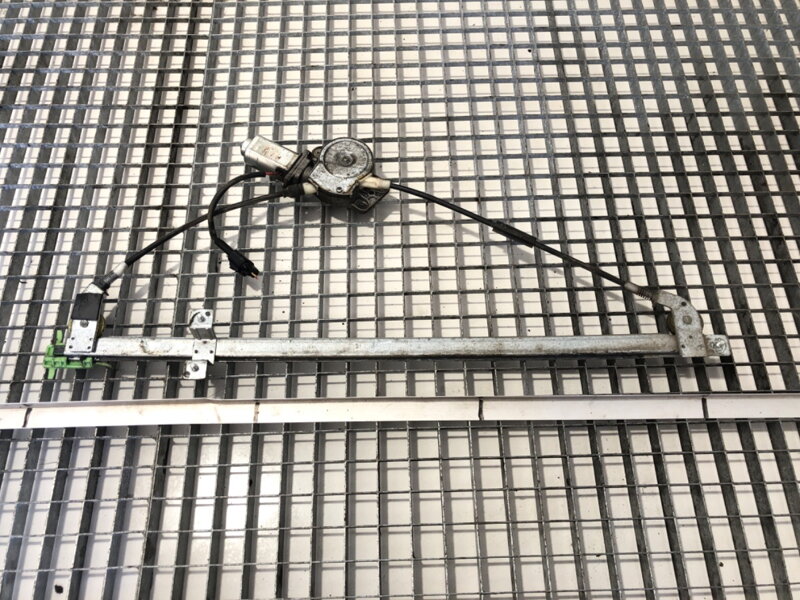 Zvedák okna levý přední Fiat Ducato Autobus (244_) 2002 - 2022