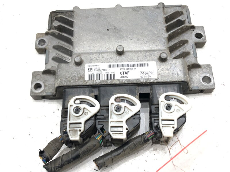 Řídicí jednotka motoru Ford Fiesta VI (CB1, CCN) 2008 - 2022 8V21-12A650-TF