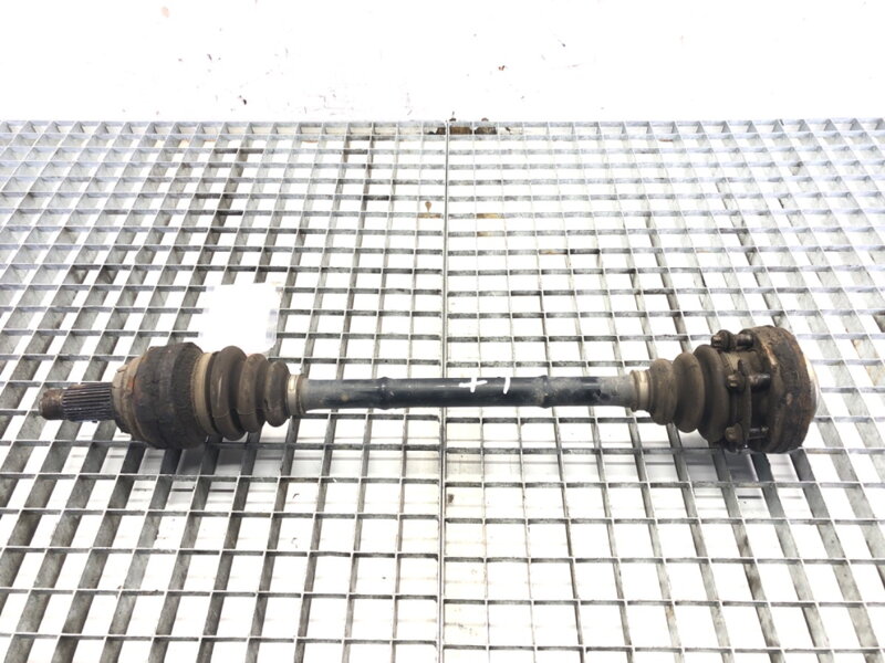 Poloosa levá zadní BMW X1 (E84) 2009 - 2015 7591595