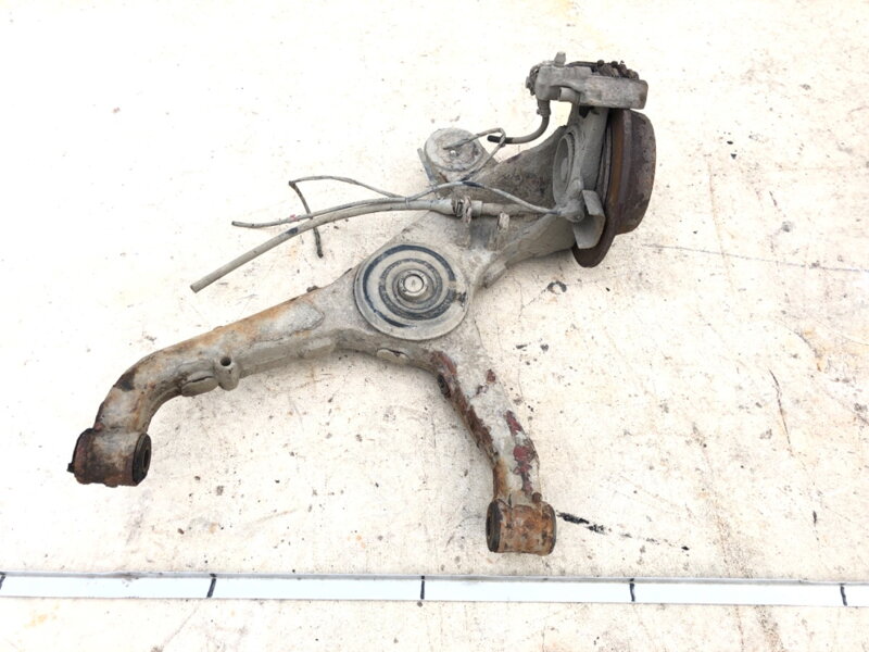 Rameno levé zadní Mercedes-benz Vito Autobus (W638) 1996 - 2003