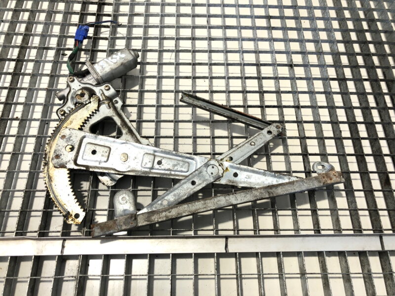 Stahovačka okna levá přední Subaru Forester (SF_) 1997 - 2002