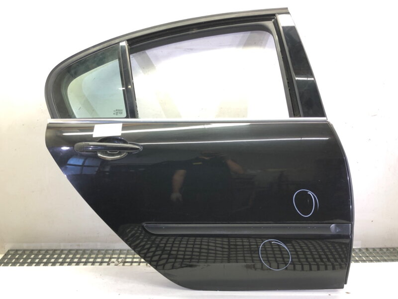 Dveře pravé zadní Renault Laguna III (BT0/1) 2007 - 2015