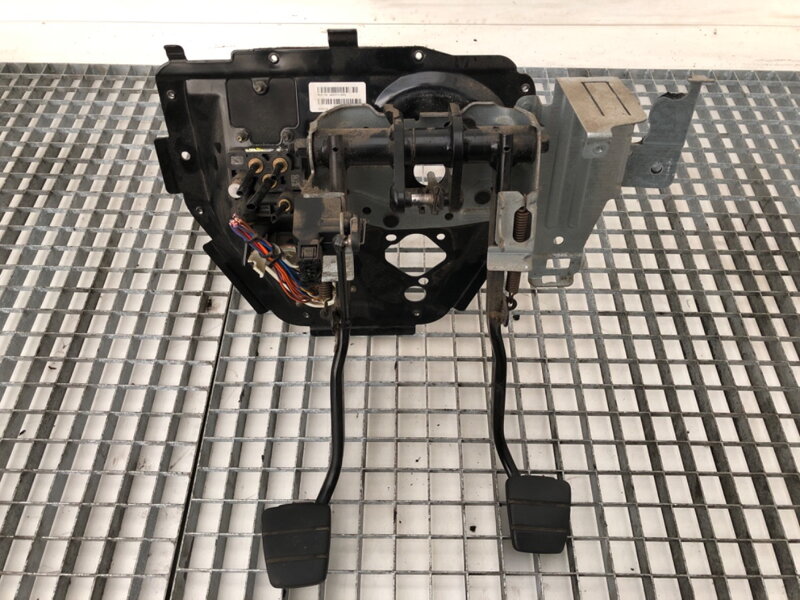 Pedály Scania P , G , R , T - Series 2003 - 2022 1435680