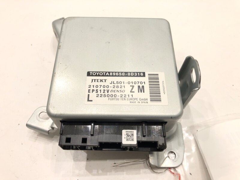 Modul posilování Toyota Yaris (_P13_) 2010 - 2022 89650-0D316