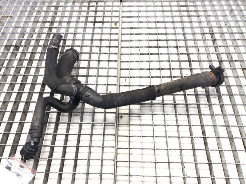 Potrubí vody Audi A6 C7 (4G2, 4GC) 2010 - 2018 4G0121049AG