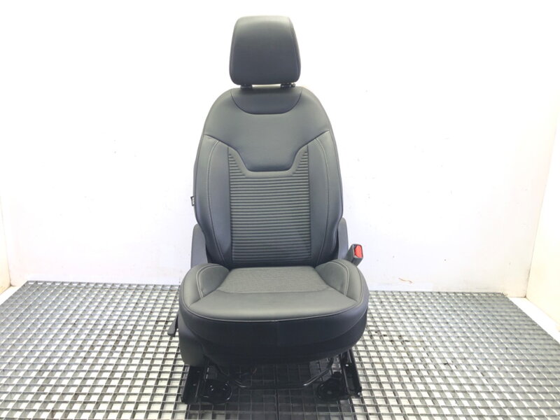 Sedadlo pravé přední Jeep Compass (MP, M6) 2016 - 2022