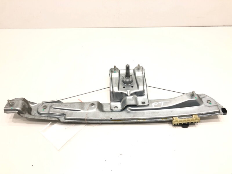 Stahovačka okna pravá zadní Dacia Sandero III 2021 - 2022 827209211R