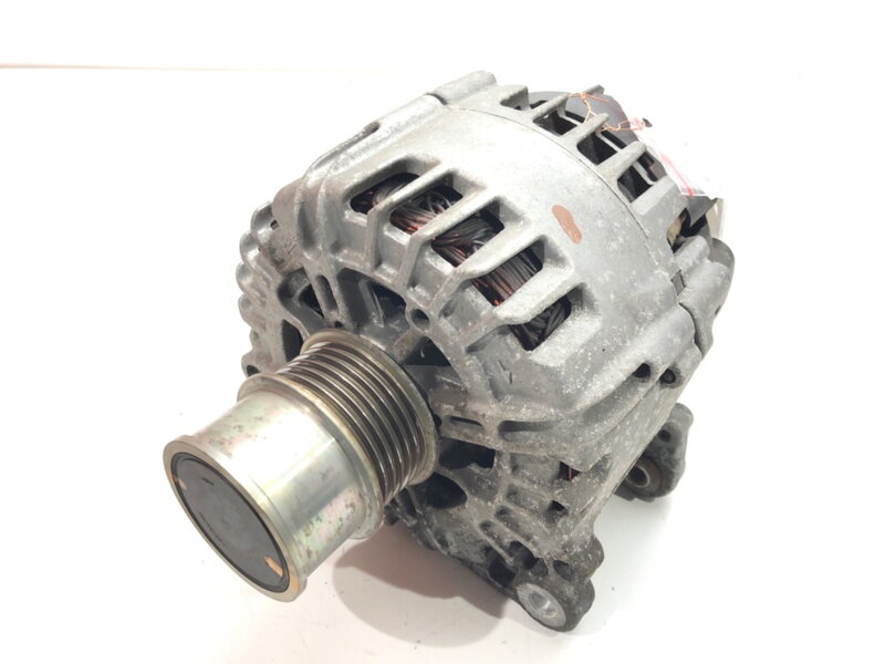 Alternátor Seat Arona (KJ7) 2017 - 2022 05E903026Q